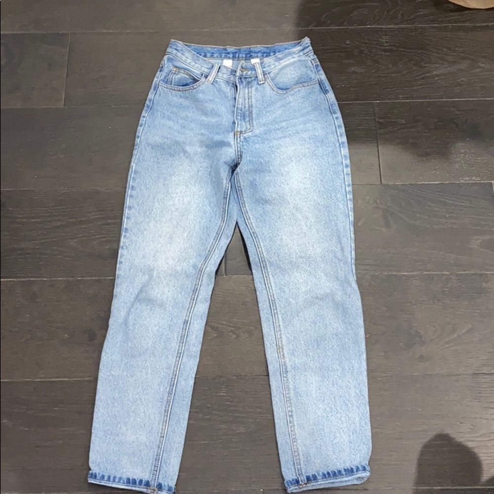 Brandy Melville High waisted jeans